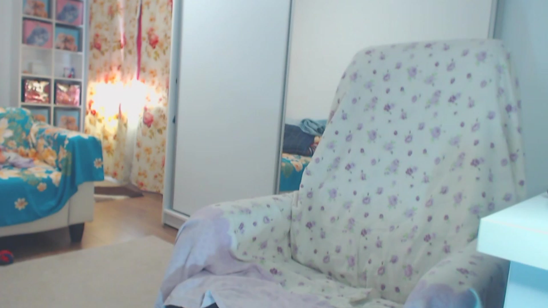 Gallery image thumbnail from Merlyn4u's myfreecams stream on, 06/05/2023, 13:05 image 12 of 20
