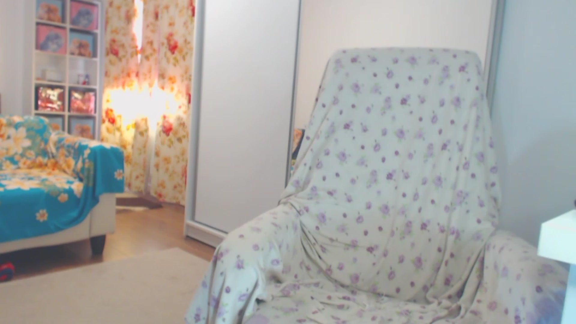 Gallery image thumbnail from Merlyn4u's myfreecams stream on, 06/06/2023, 14:12 image 7 of 20
