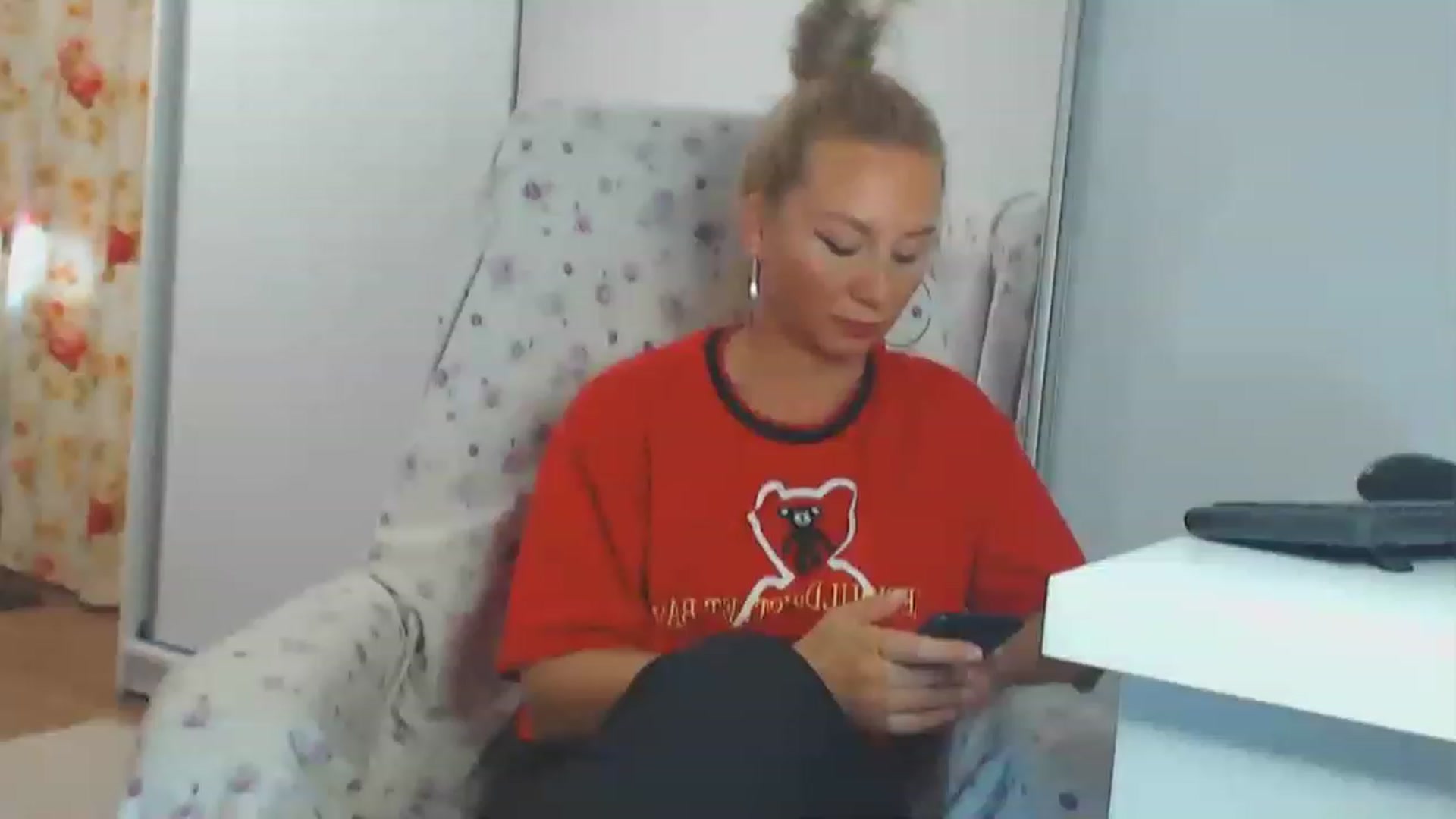 Gallery image thumbnail from Merlyn4u's myfreecams stream on, 06/13/2023, 13:25 image 2 of 20