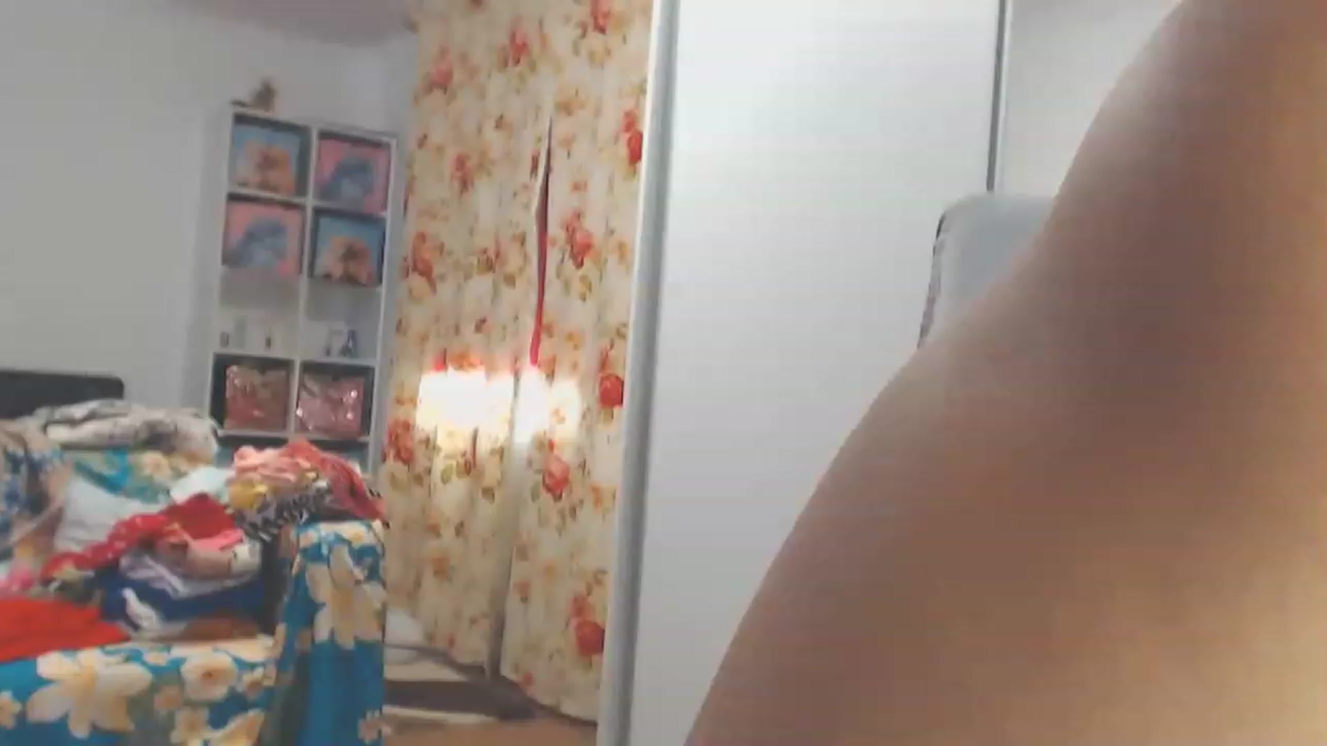 Gallery image thumbnail from Merlyn4u's myfreecams stream on, 06/17/2023, 14:06 image 12 of 20