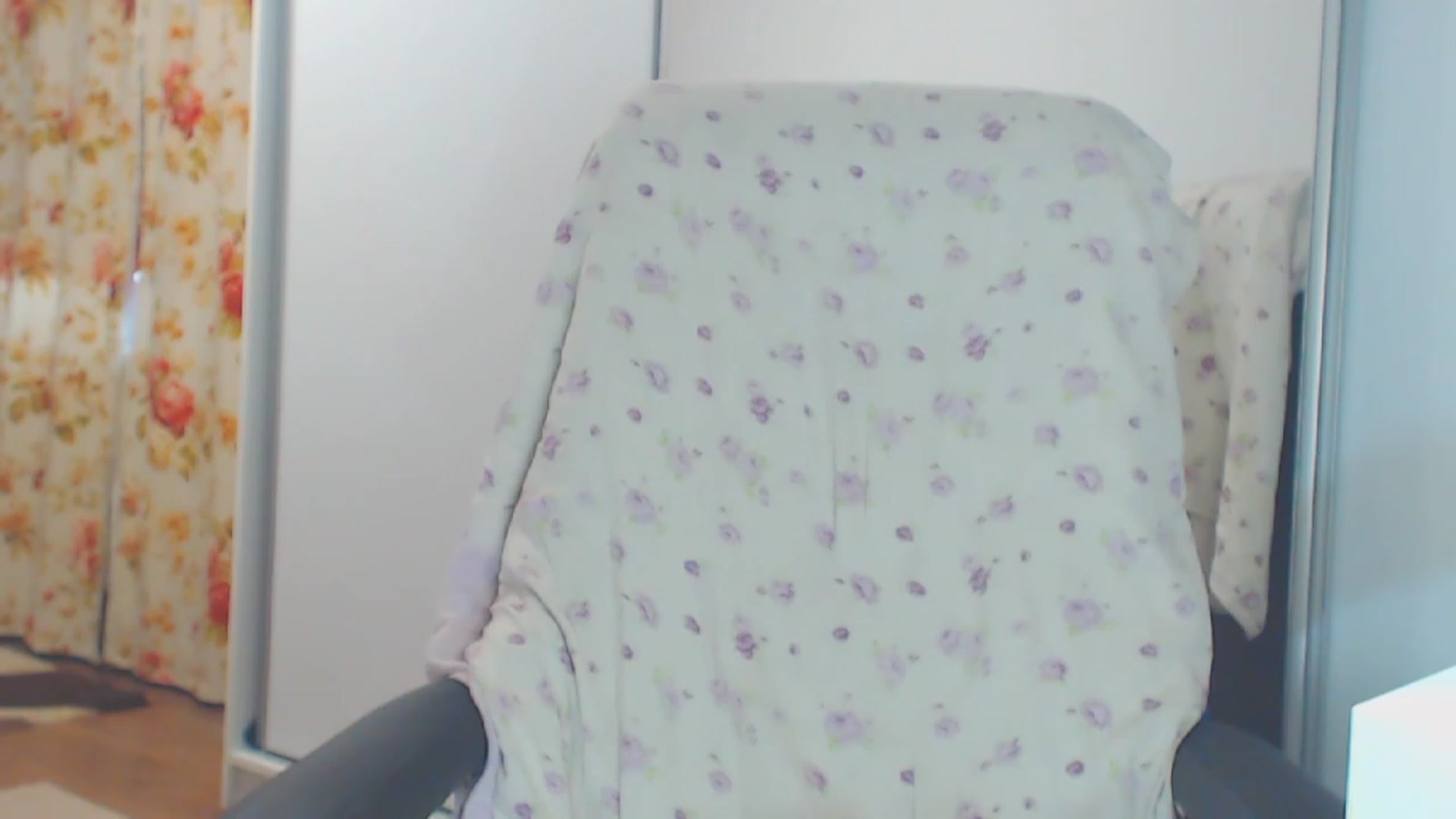 Gallery image thumbnail from Merlyn4u's myfreecams stream on, 07/27/2023, 14:04 image 15 of 20