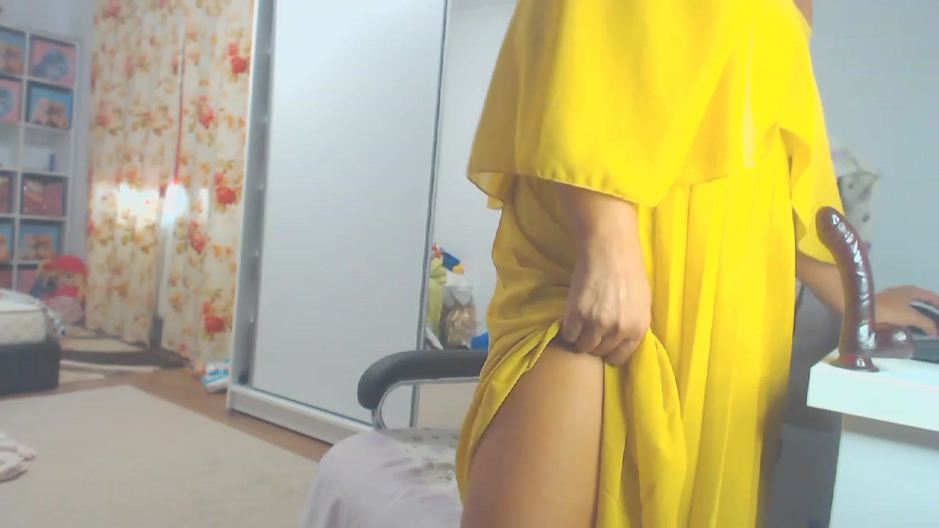 Gallery image thumbnail from Merlyn4u's myfreecams stream on, 08/09/2023, 12:40 image 9 of 20