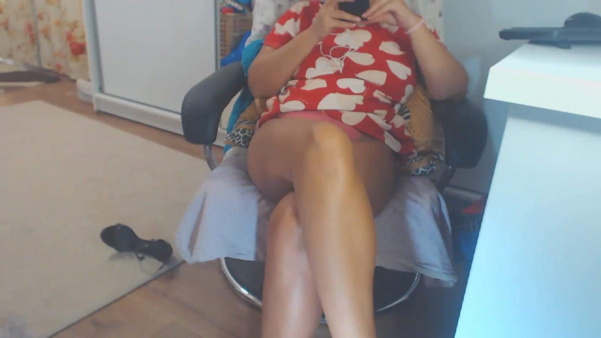 Gallery image thumbnail from Merlyn4u's myfreecams stream on, 08/12/2023, 15:12 image 1 of 20