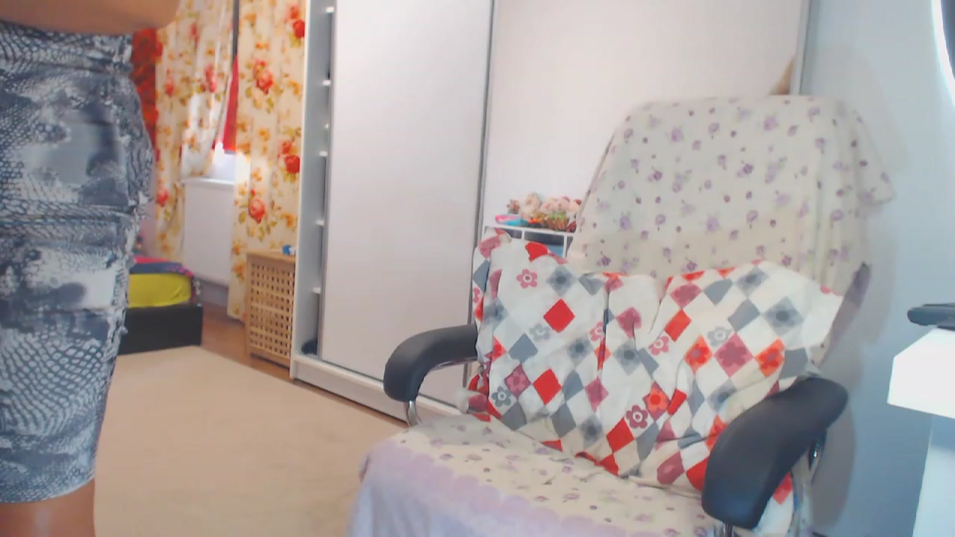 Gallery image thumbnail from Merlyn4u's myfreecams stream on, 08/18/2023, 15:12 image 2 of 20