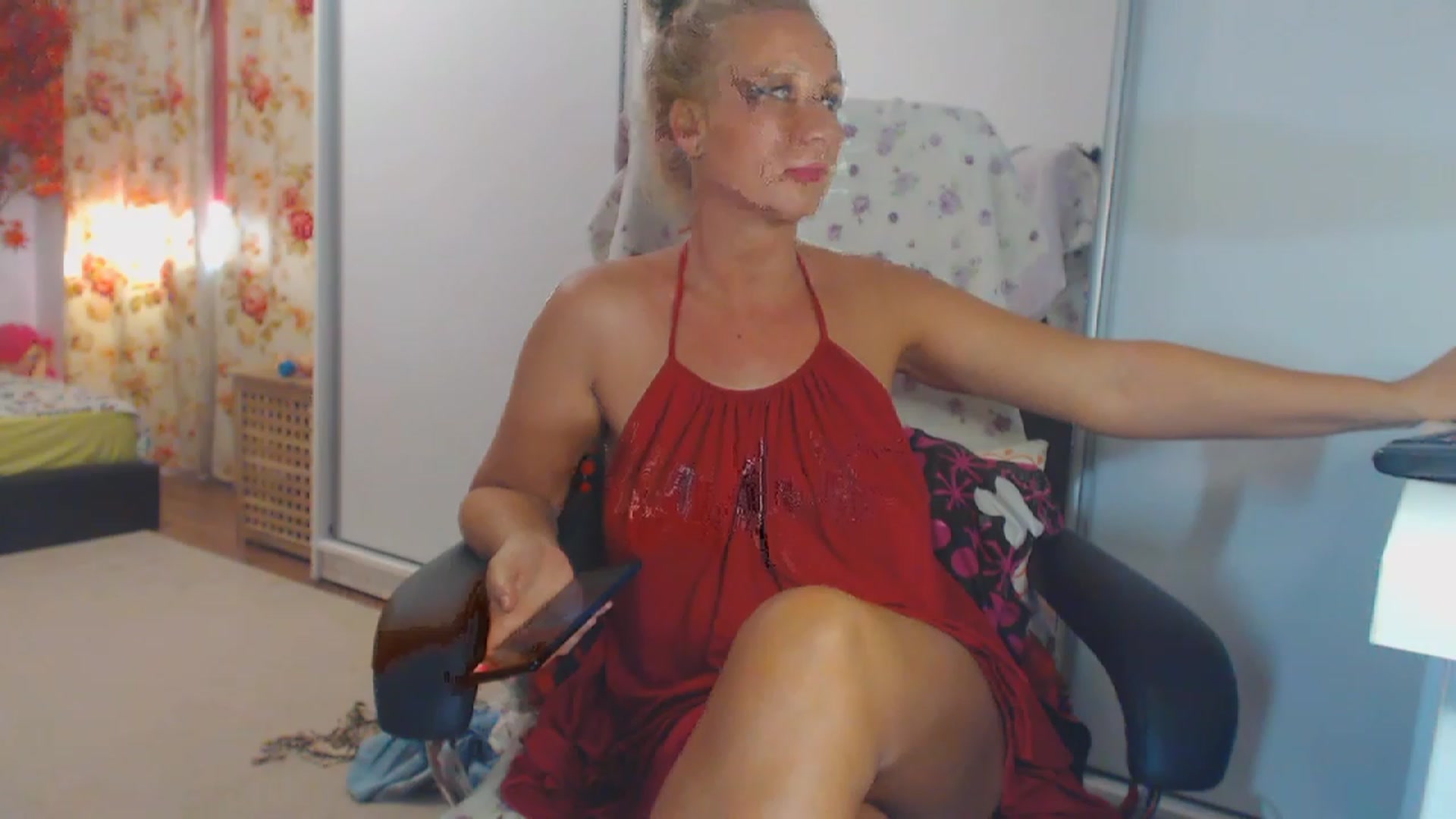 Gallery image thumbnail from Merlyn4u's myfreecams stream on, 08/26/2023, 13:14 image 19 of 20
