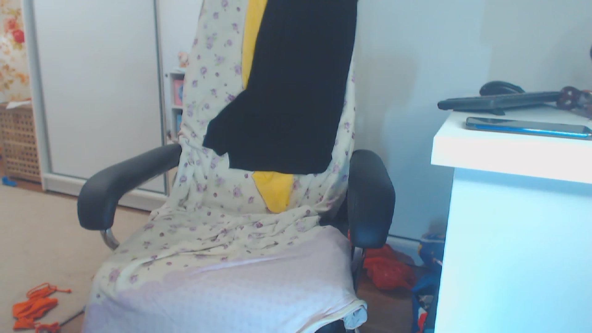 Gallery image thumbnail from Merlyn4u's myfreecams stream on, 09/02/2023, 13:39 image 4 of 20