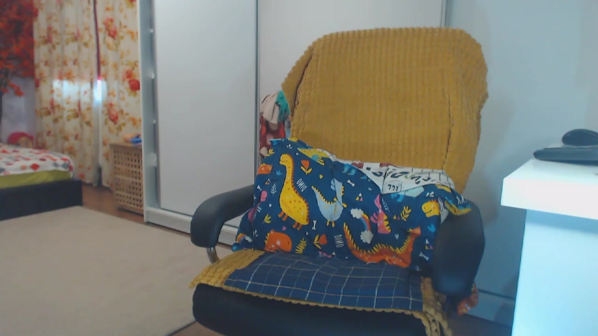 Gallery image thumbnail from Merlyn4u's myfreecams stream on, 09/11/2023, 13:34 image 18 of 20