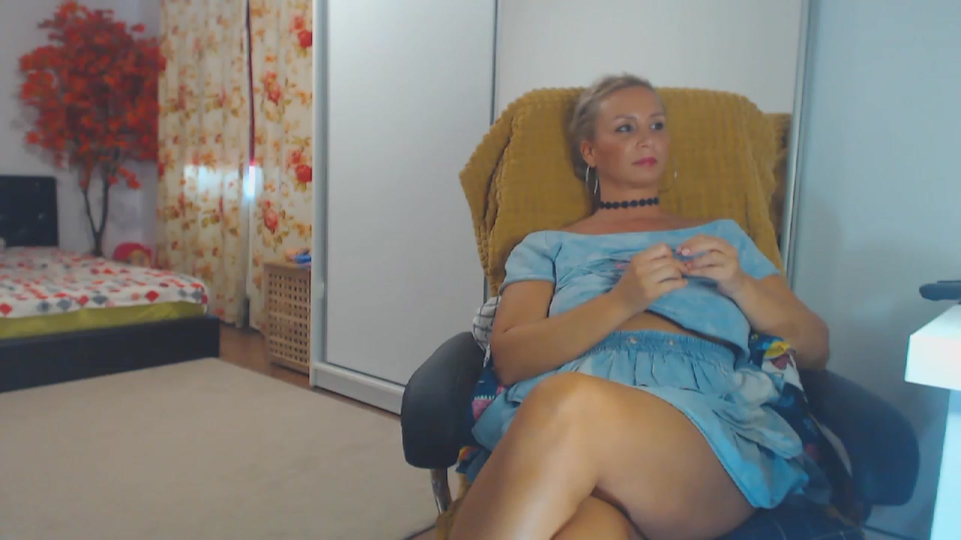 Gallery image thumbnail from Merlyn4u's myfreecams stream on, 09/11/2023, 14:09 image 1 of 20