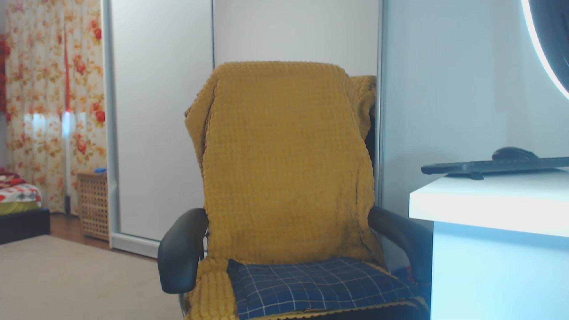 Gallery image thumbnail from Merlyn4u's myfreecams stream on, 09/12/2023, 11:38 image 2 of 20