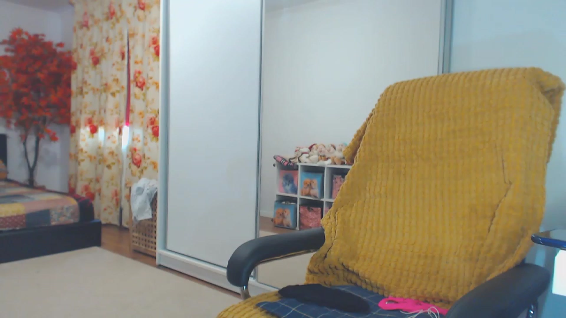 Gallery image thumbnail from Merlyn4u's myfreecams stream on, 09/27/2023, 12:42 image 2 of 20