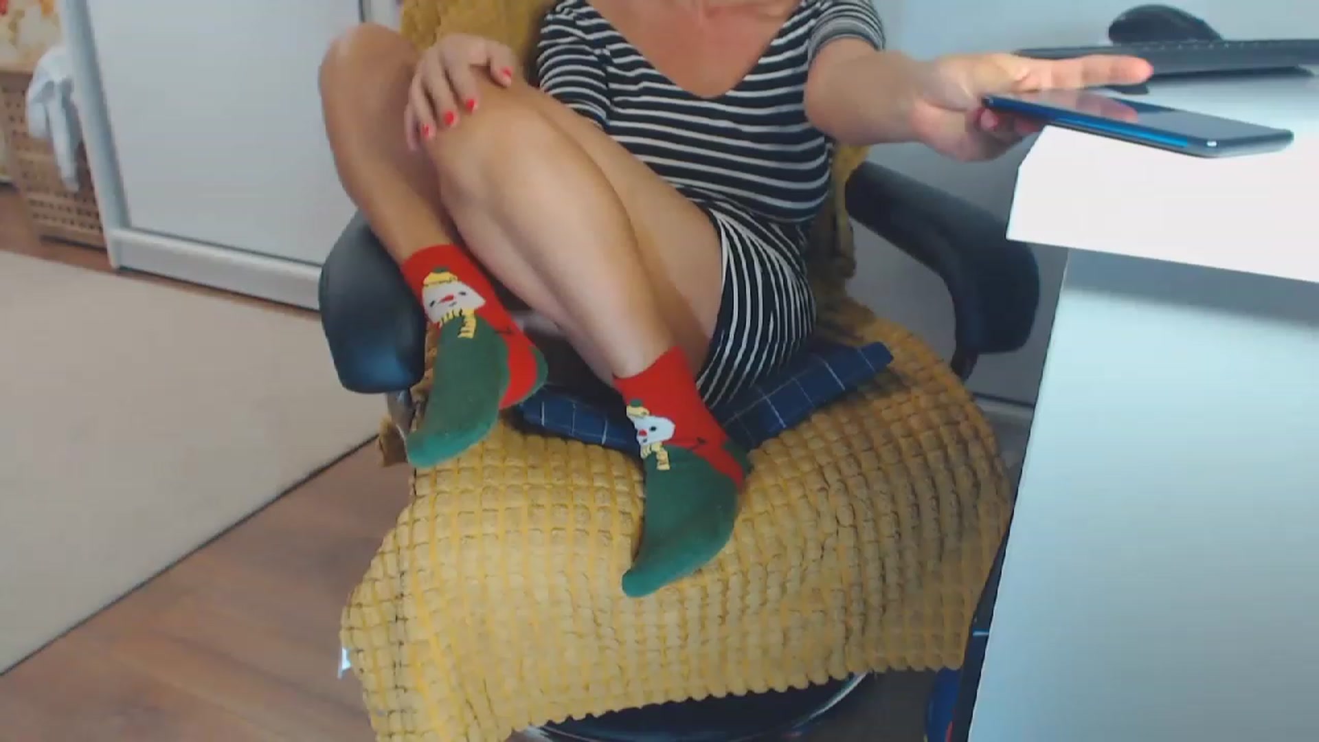 Gallery image thumbnail from Merlyn4u's myfreecams stream on, 10/02/2023, 12:24 image 15 of 20