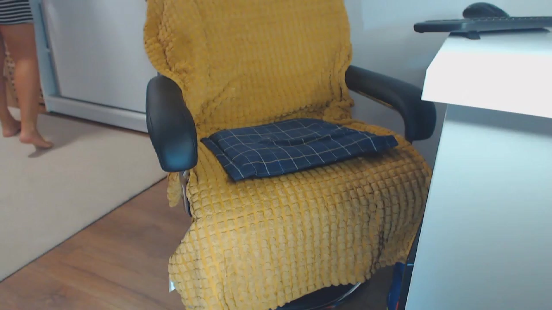 Gallery image thumbnail from Merlyn4u's myfreecams stream on, 10/02/2023, 12:24 image 12 of 20