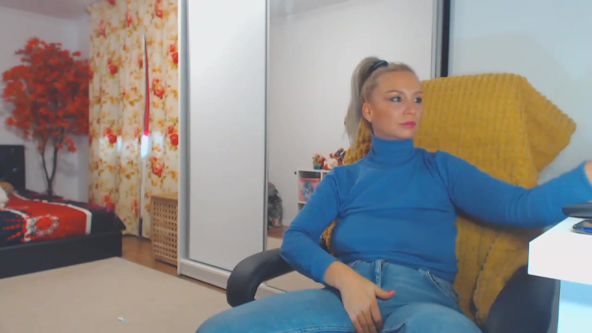 Gallery image thumbnail from Merlyn4u's myfreecams stream on, 10/07/2023, 13:33 image 6 of 20