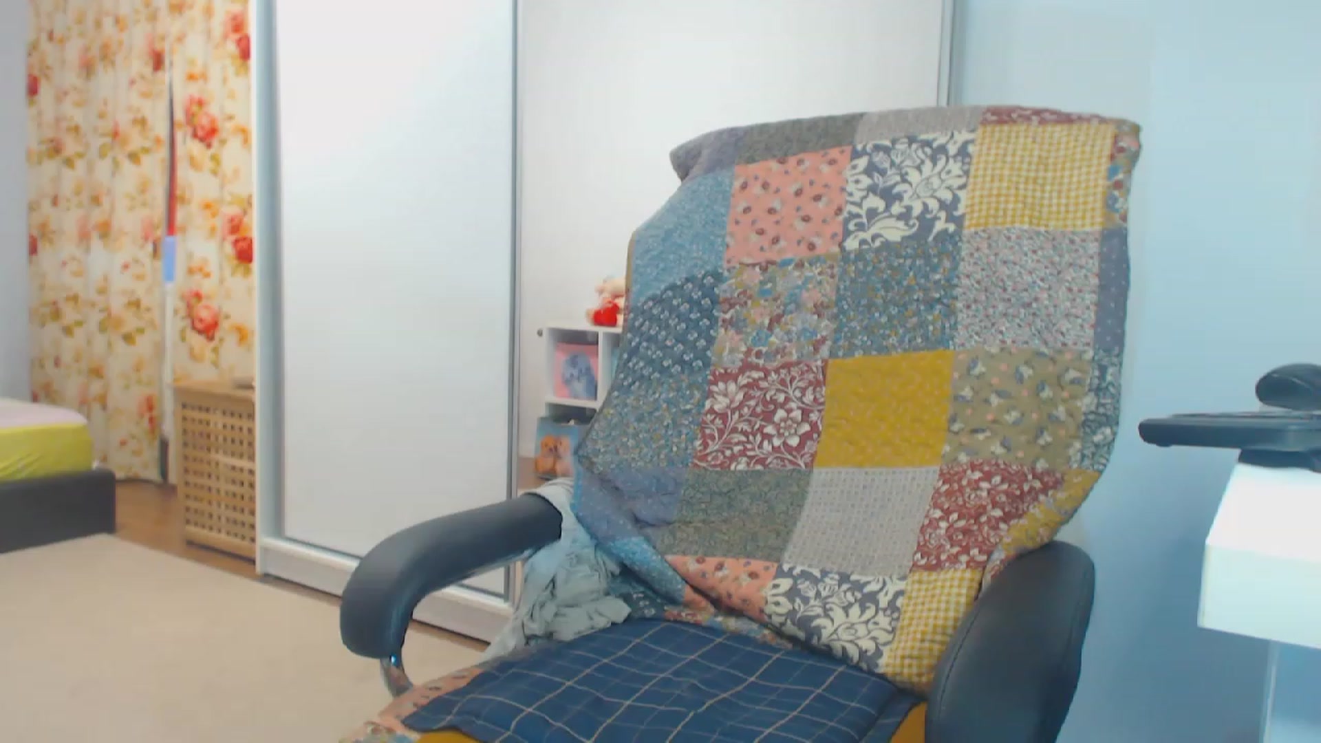 Gallery image thumbnail from Merlyn4u's myfreecams stream on, 11/05/2023, 15:41 image 10 of 20