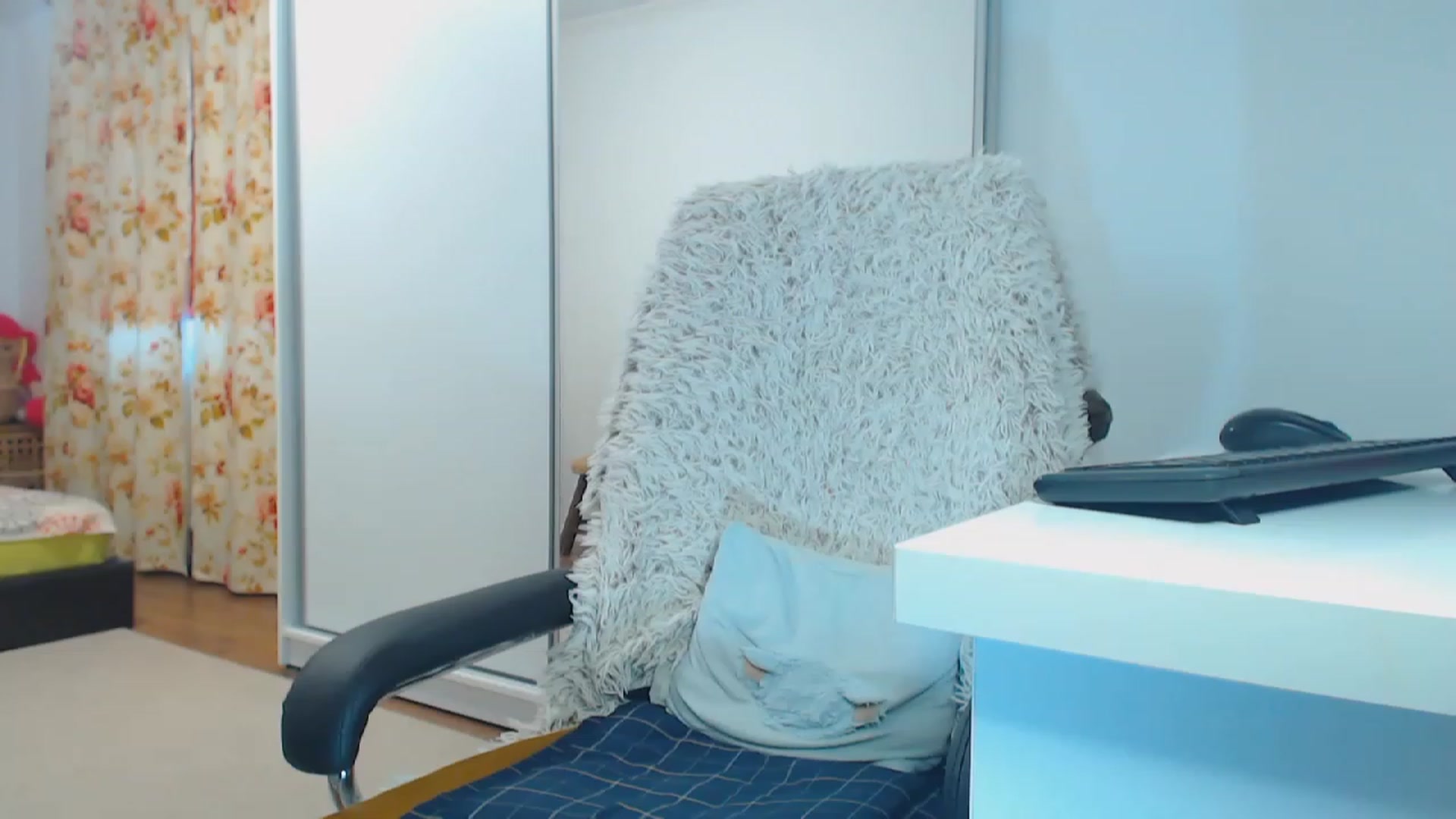 Gallery image thumbnail from Merlyn4u's myfreecams stream on, 12/30/2023, 14:54 image 7 of 20