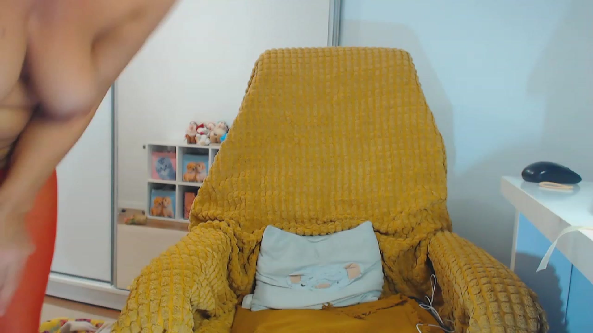 Gallery image thumbnail from Merlyn4u's myfreecams stream on, 01/08/2024, 15:48 image 4 of 20