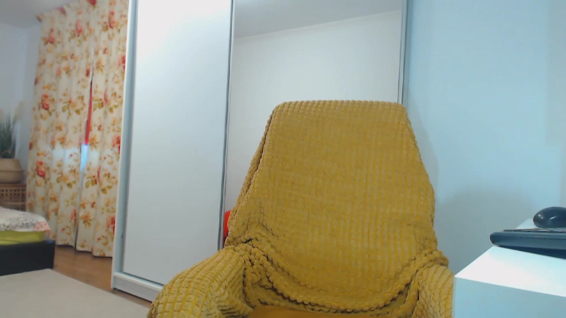 Gallery image thumbnail from Merlyn4u's myfreecams stream on, 01/14/2024, 13:08 image 18 of 20