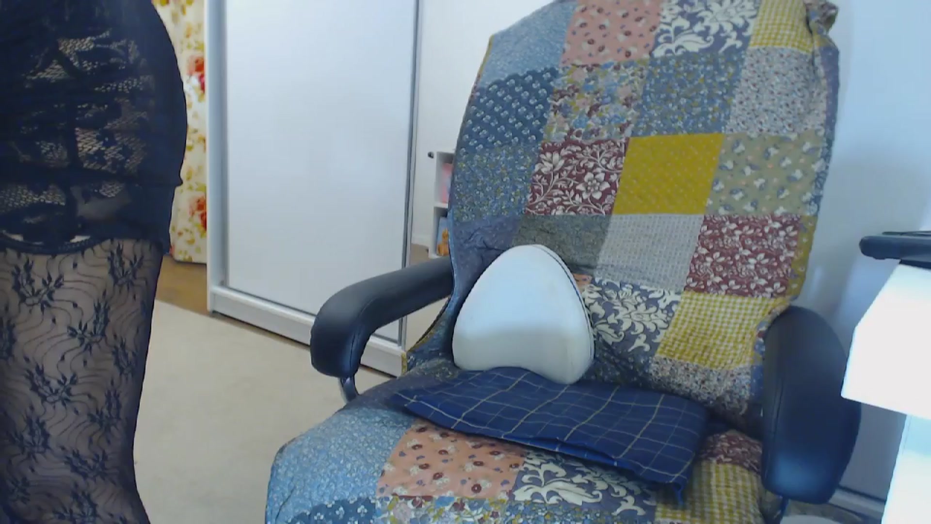 Gallery image thumbnail from Merlyn4u's myfreecams stream on, 03/24/2024, 15:06 image 2 of 20