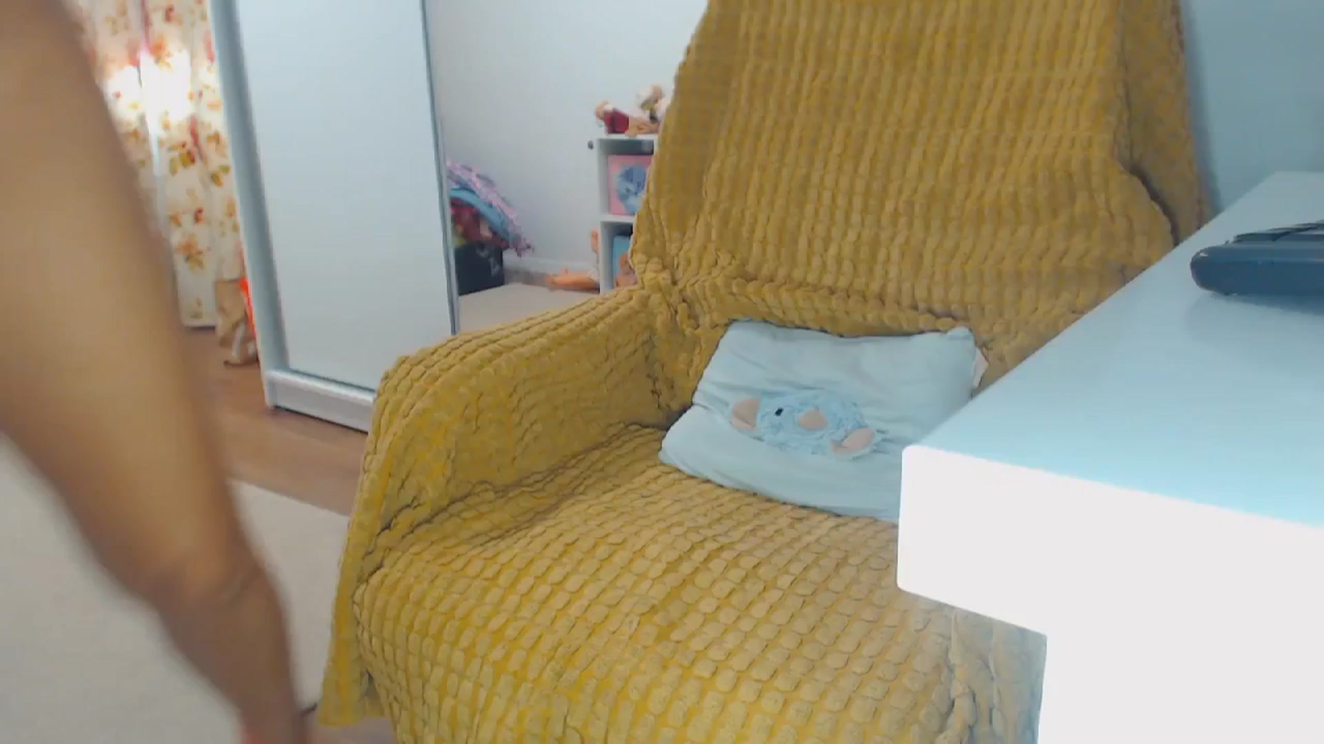 Gallery image thumbnail from Merlyn4u's myfreecams stream on, 05/14/2024, 13:18 image 2 of 20