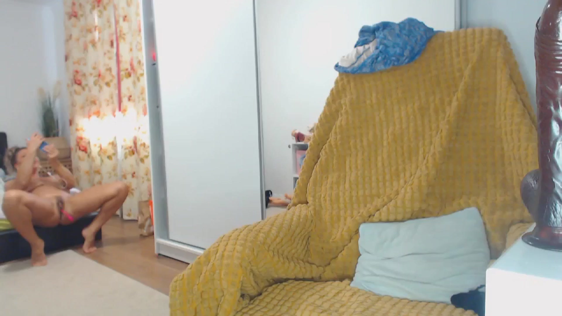 Gallery image thumbnail from Merlyn4u's myfreecams stream on, 05/17/2024, 12:39 image 3 of 20
