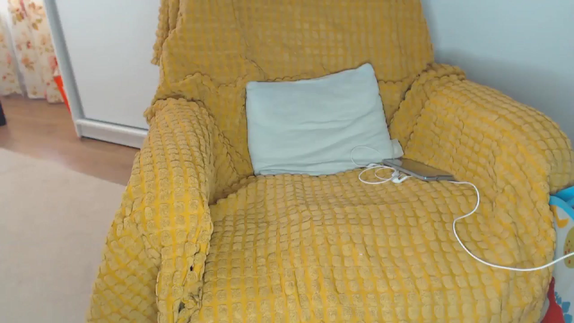 Gallery image thumbnail from Merlyn4u's myfreecams stream on, 05/21/2024, 15:07 image 19 of 20