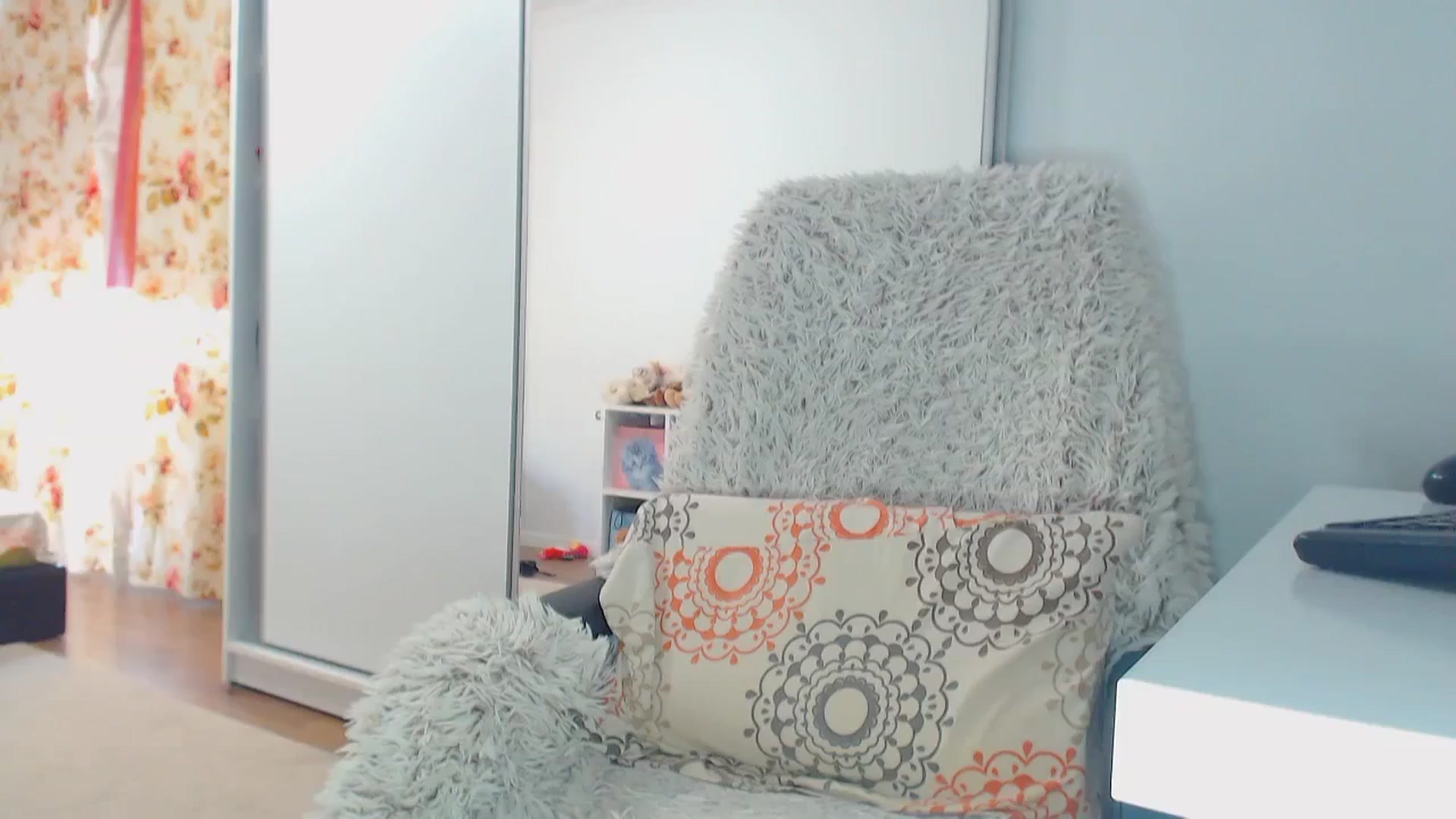 Gallery image thumbnail from Merlyn4u's myfreecams stream on, 06/16/2024, 16:26 image 6 of 20