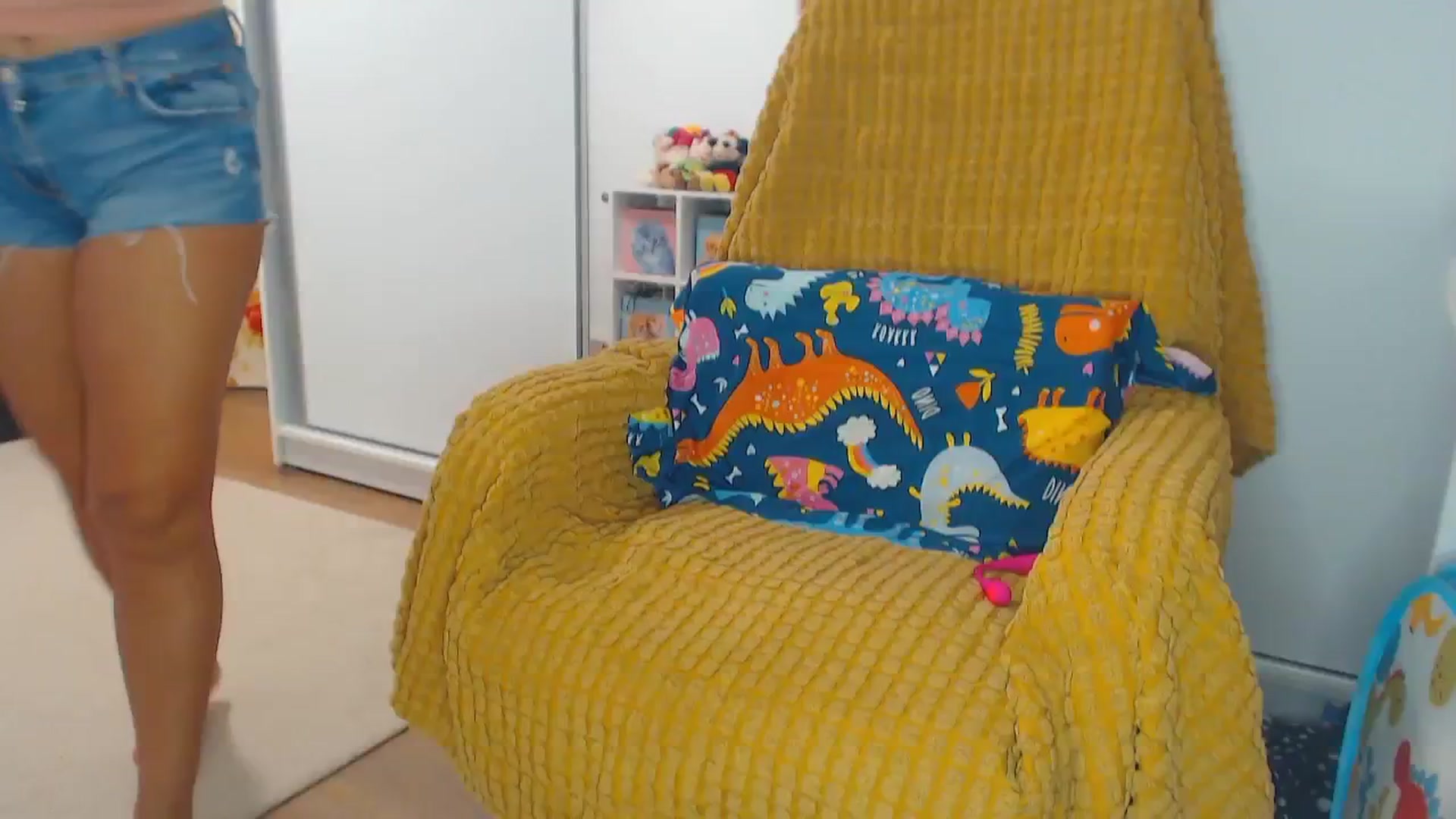 Gallery image thumbnail from Merlyn4u's myfreecams stream on, 06/17/2024, 13:12 image 2 of 20