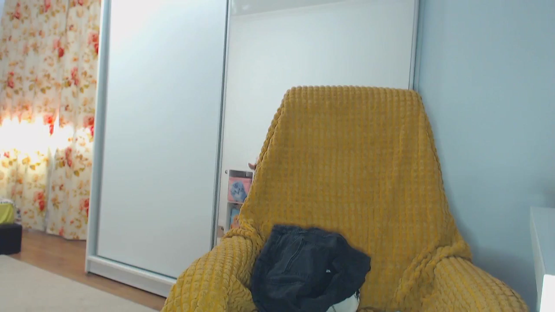 Gallery image thumbnail from Merlyn4u's myfreecams stream on, 06/26/2024, 14:34 image 2 of 20