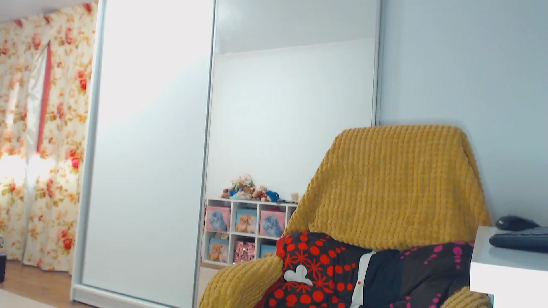 Gallery image thumbnail from Merlyn4u's myfreecams stream on, 07/03/2024, 14:42 image 6 of 20