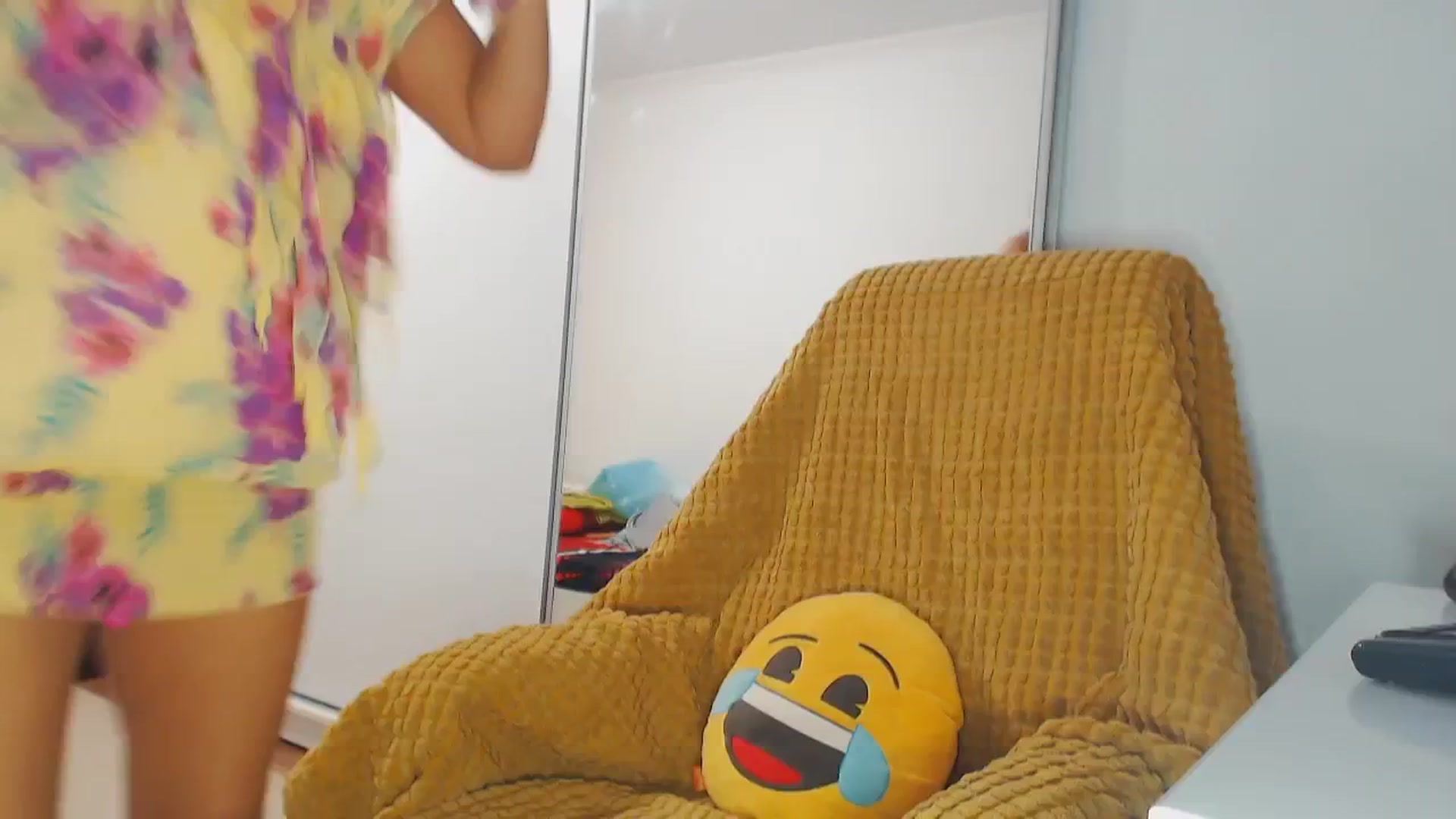 Gallery image thumbnail from Merlyn4u's myfreecams stream on, 10/26/2024, 14:37 image 11 of 20