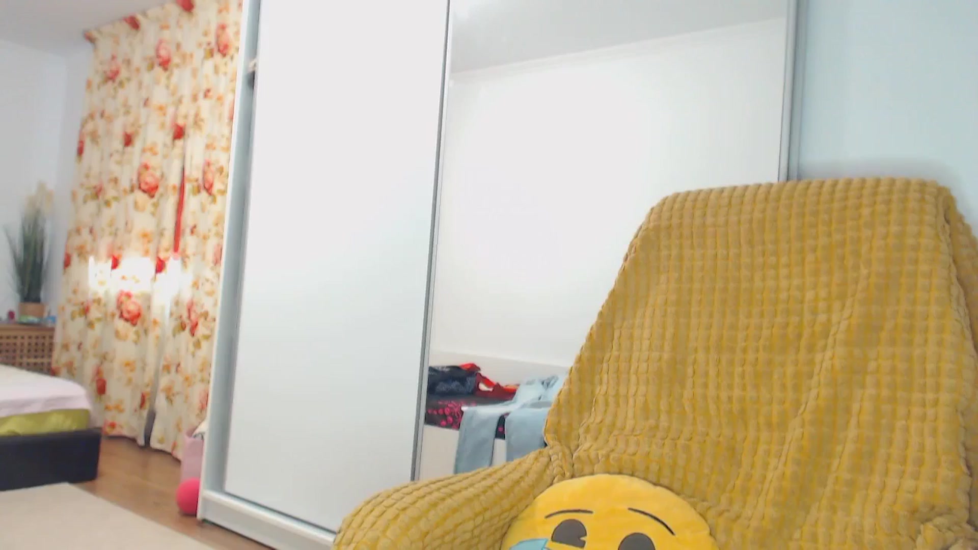 Gallery image thumbnail from Merlyn4u's myfreecams stream on, 10/29/2024, 14:06 image 2 of 20