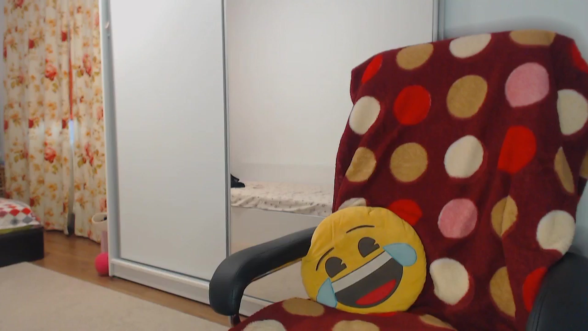 Gallery image thumbnail from Merlyn4u's myfreecams stream on, 12/29/2024, 13:06 image 12 of 20