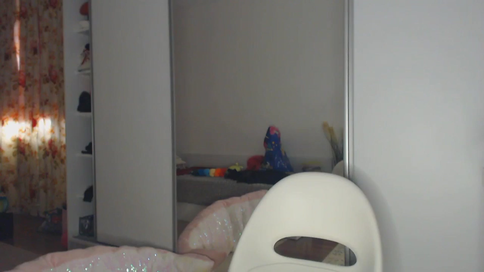 Gallery image thumbnail from Merlyn4u's myfreecams stream on, 03/18/2025, 13:48 image 9 of 20