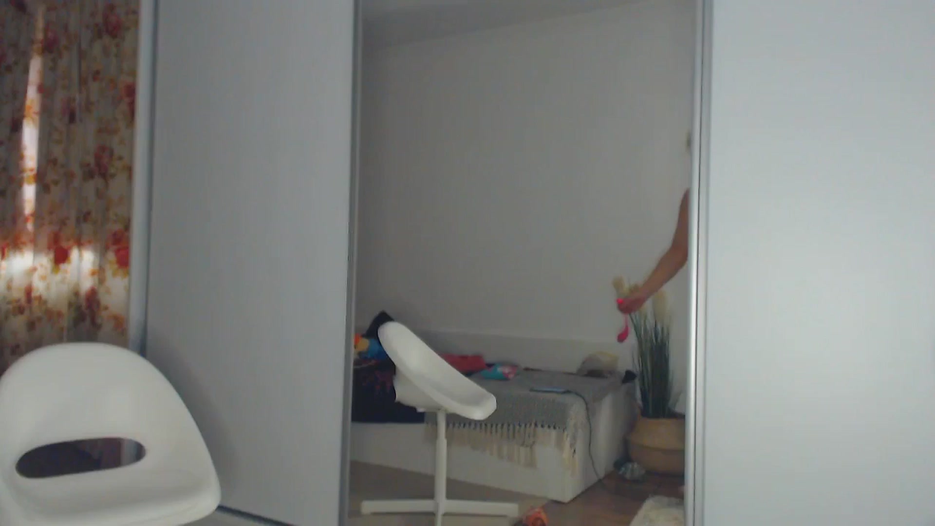 Gallery image thumbnail from Merlyn4u's myfreecams stream on, 03/23/2025, 14:33 image 7 of 20