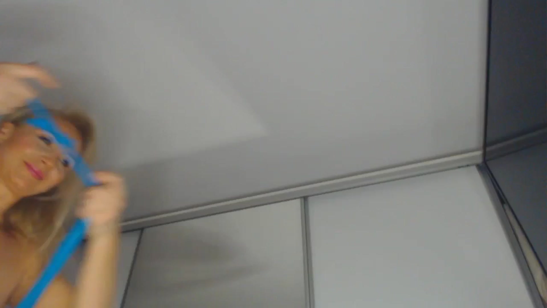 Gallery image thumbnail from Merlyn4u's myfreecams stream on, 03/30/2025, 13:44 image 5 of 20