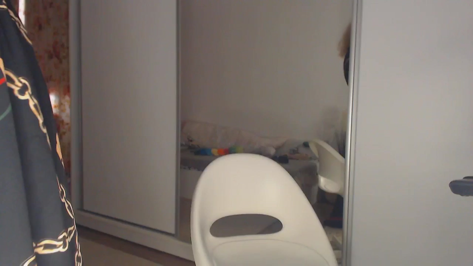 Gallery image thumbnail from Merlyn4u's myfreecams stream on, 04/08/2025, 11:46 image 19 of 20