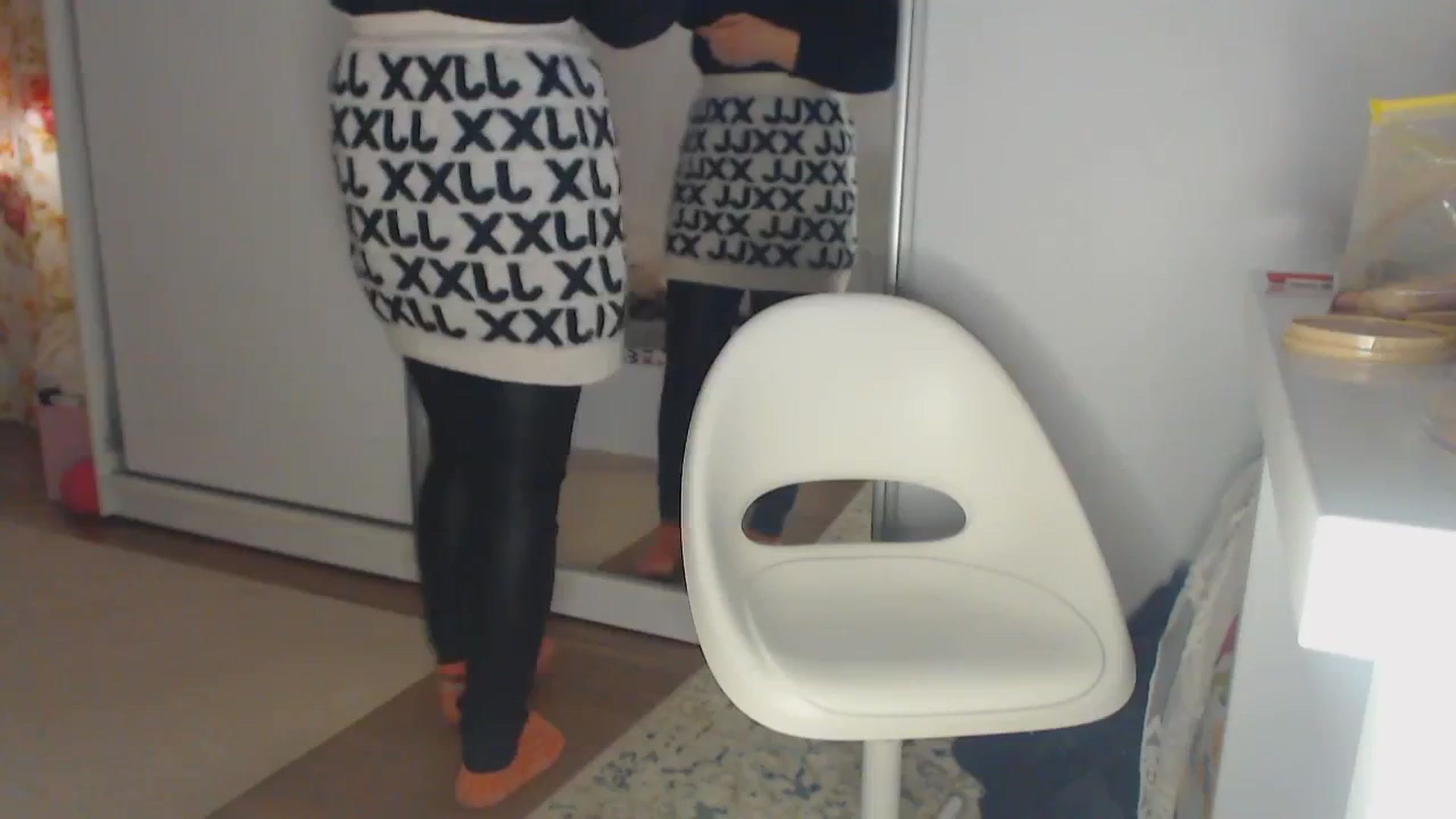 Gallery image thumbnail from Merlyn4u's myfreecams stream on, 04/14/2025, 11:08 image 5 of 20