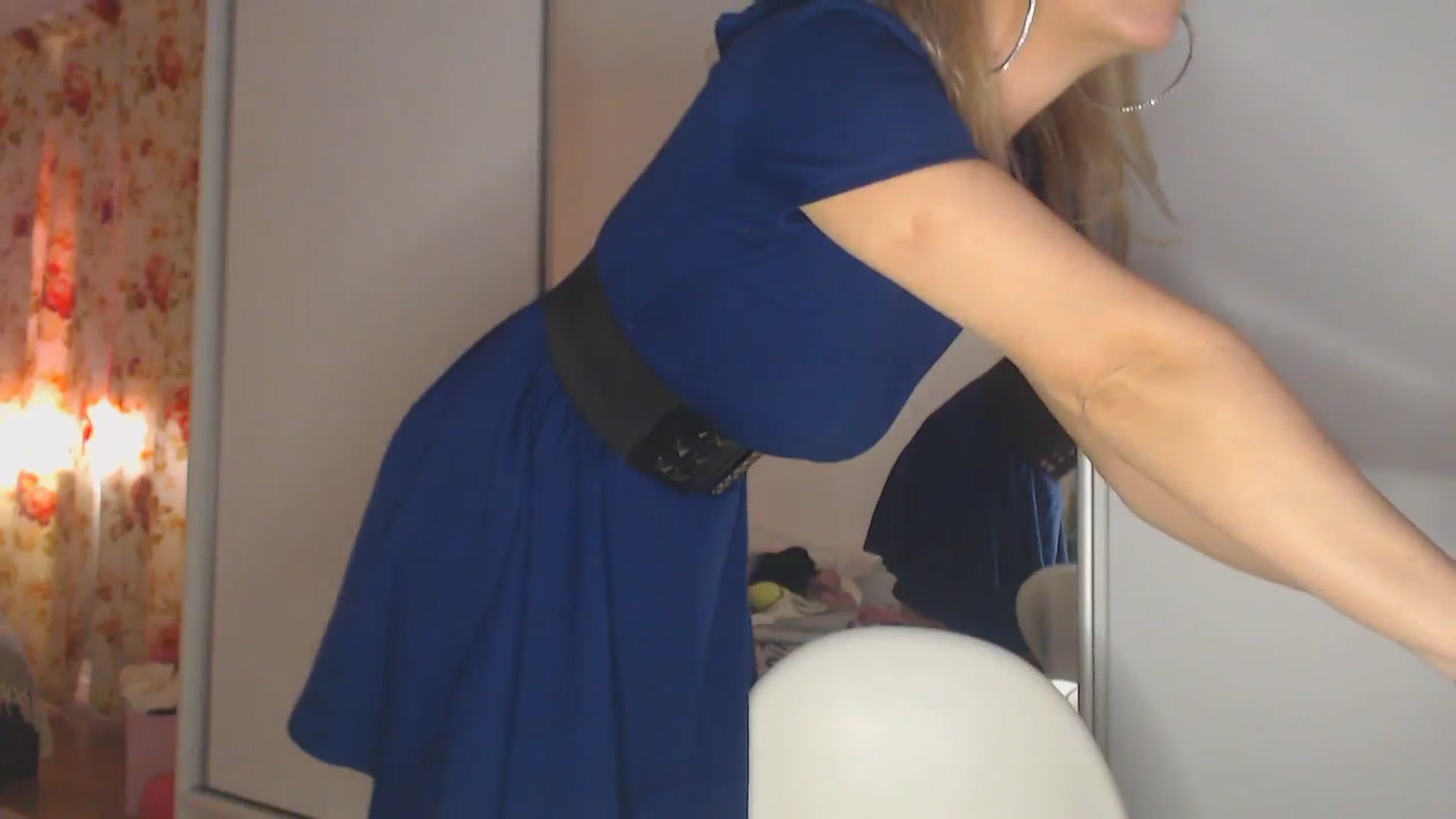 Gallery image thumbnail from Merlyn4u's myfreecams stream on, 04/19/2025, 14:49 image 18 of 20