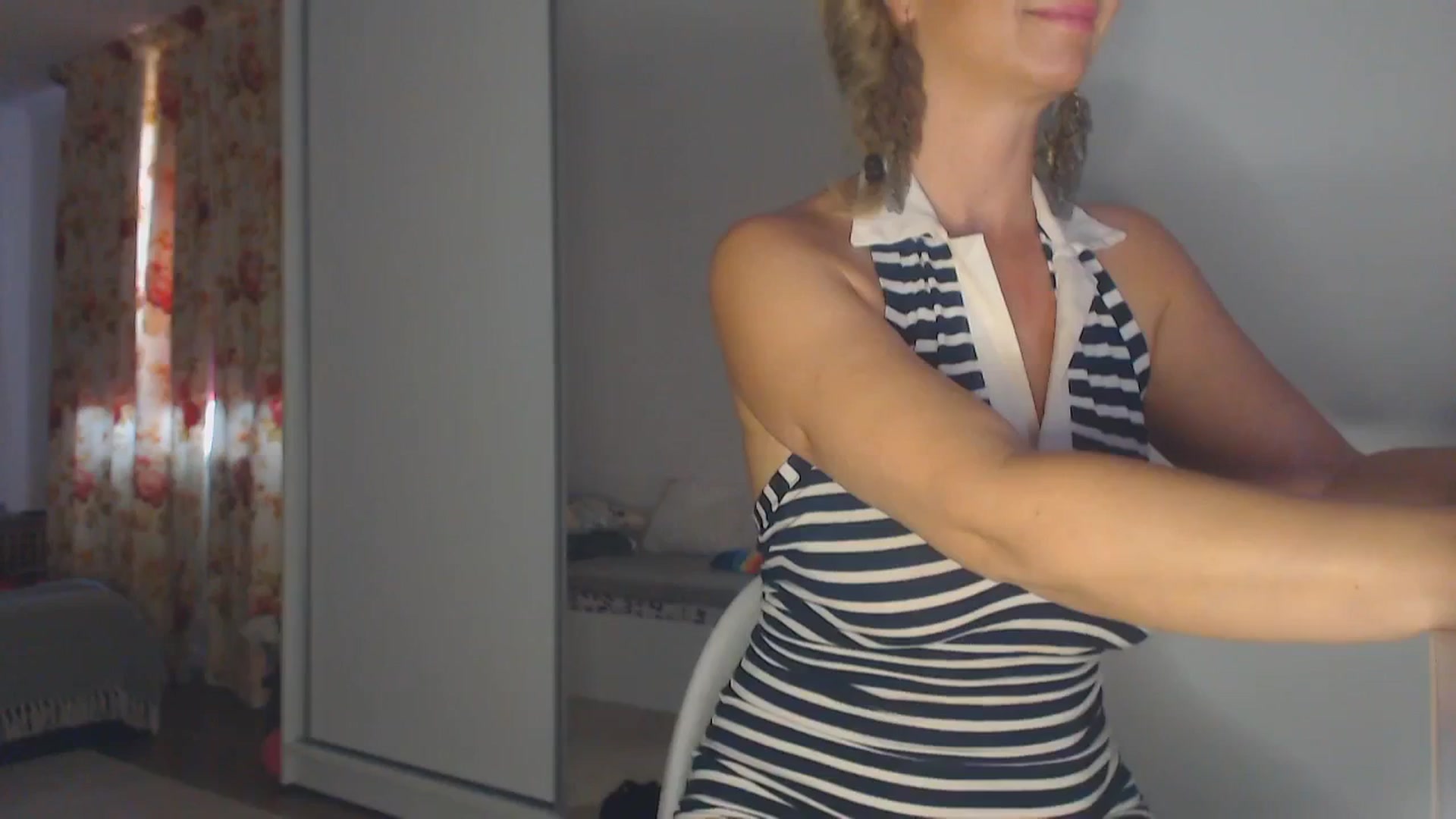 Gallery image thumbnail from Merlyn4u's myfreecams stream on, 05/07/2025, 11:21 image 20 of 20