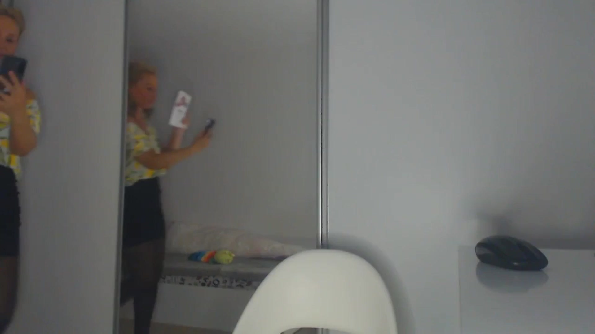 Gallery image thumbnail from Merlyn4u's myfreecams stream on, 05/07/2025, 11:21 image 2 of 20
