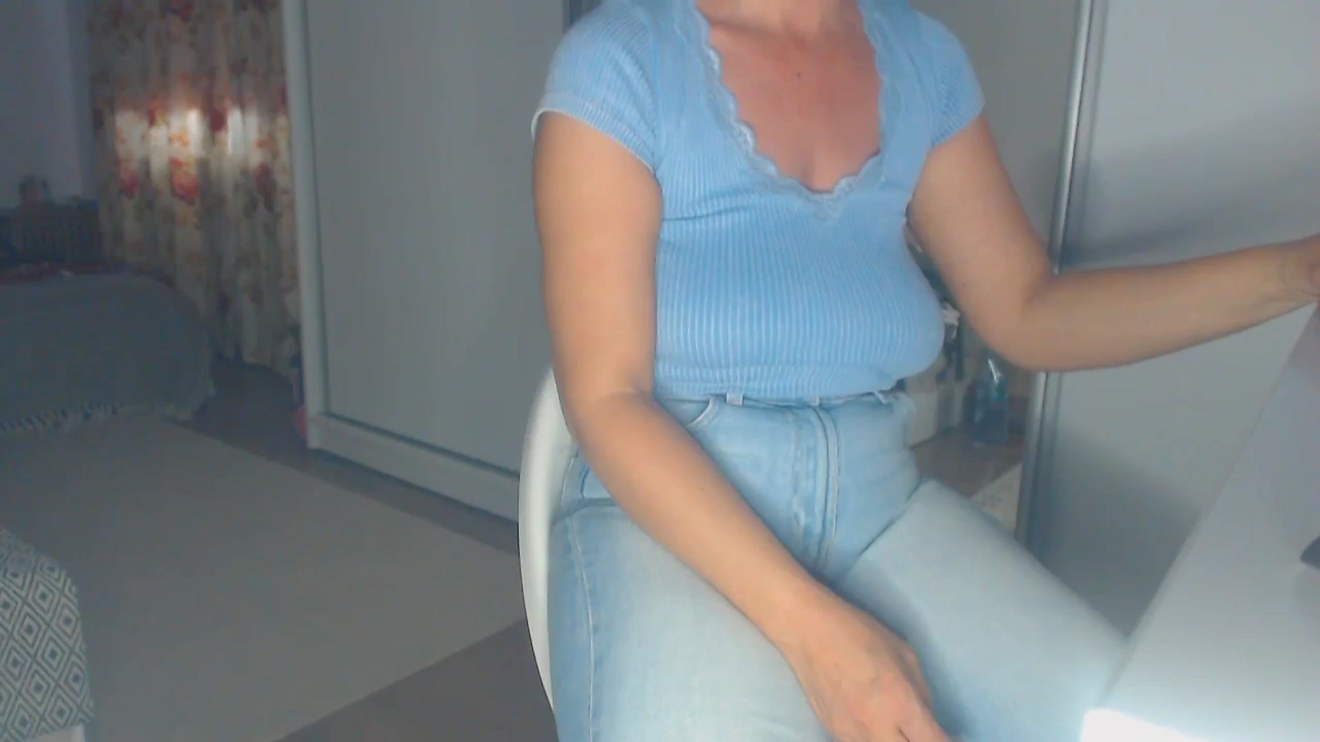 Gallery image thumbnail from Merlyn4u's myfreecams stream on, 05/09/2025, 12:08 image 11 of 20