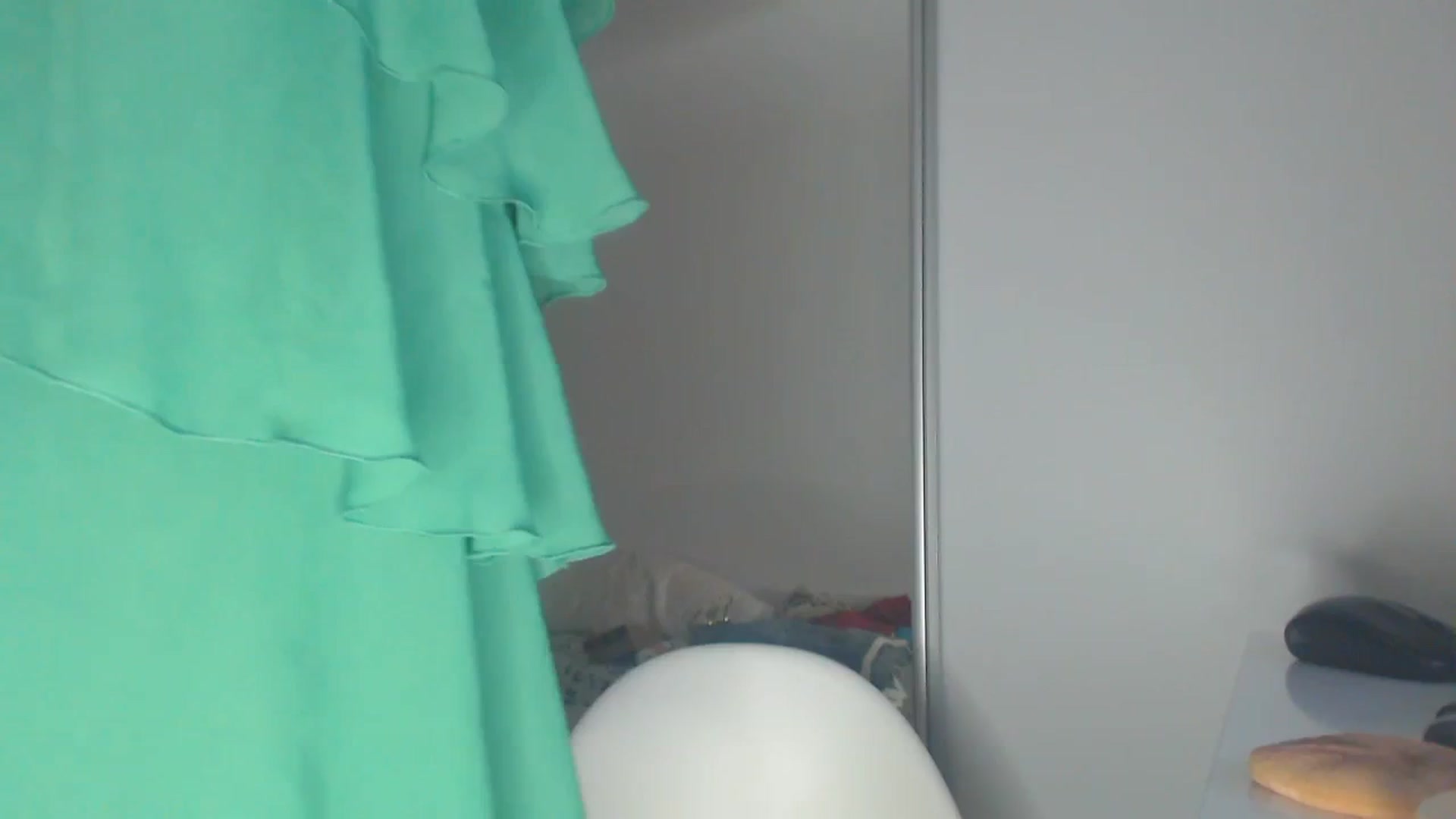 Gallery image thumbnail from Merlyn4u's myfreecams stream on, 05/10/2025, 12:12 image 1 of 20