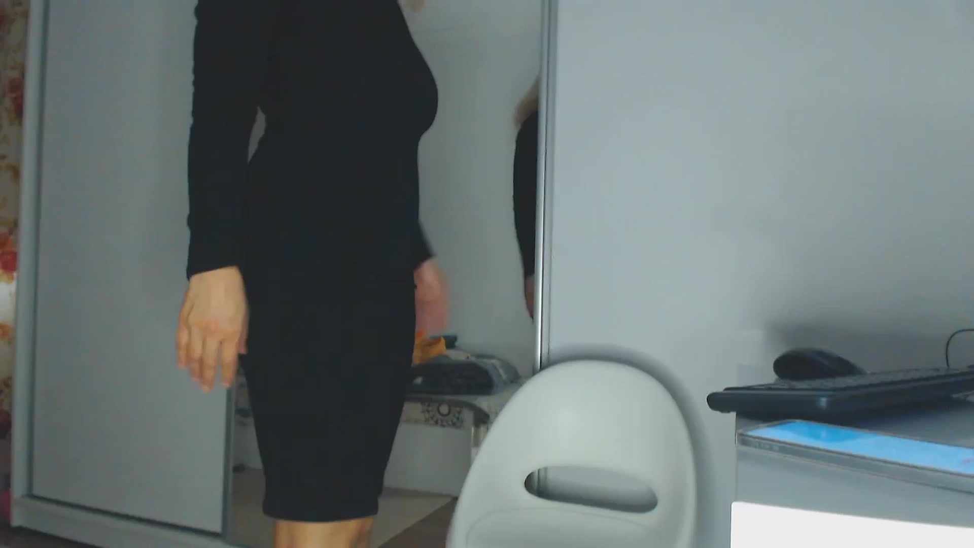 Gallery image thumbnail from Merlyn4u's myfreecams stream on, 05/26/2025, 07:52 image 3 of 20