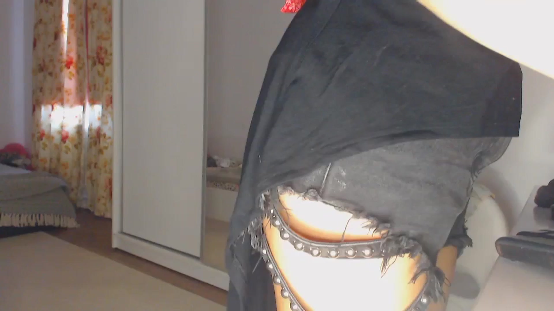 Gallery image thumbnail from Merlyn4u's myfreecams stream on, 06/08/2025, 12:02 image 1 of 20