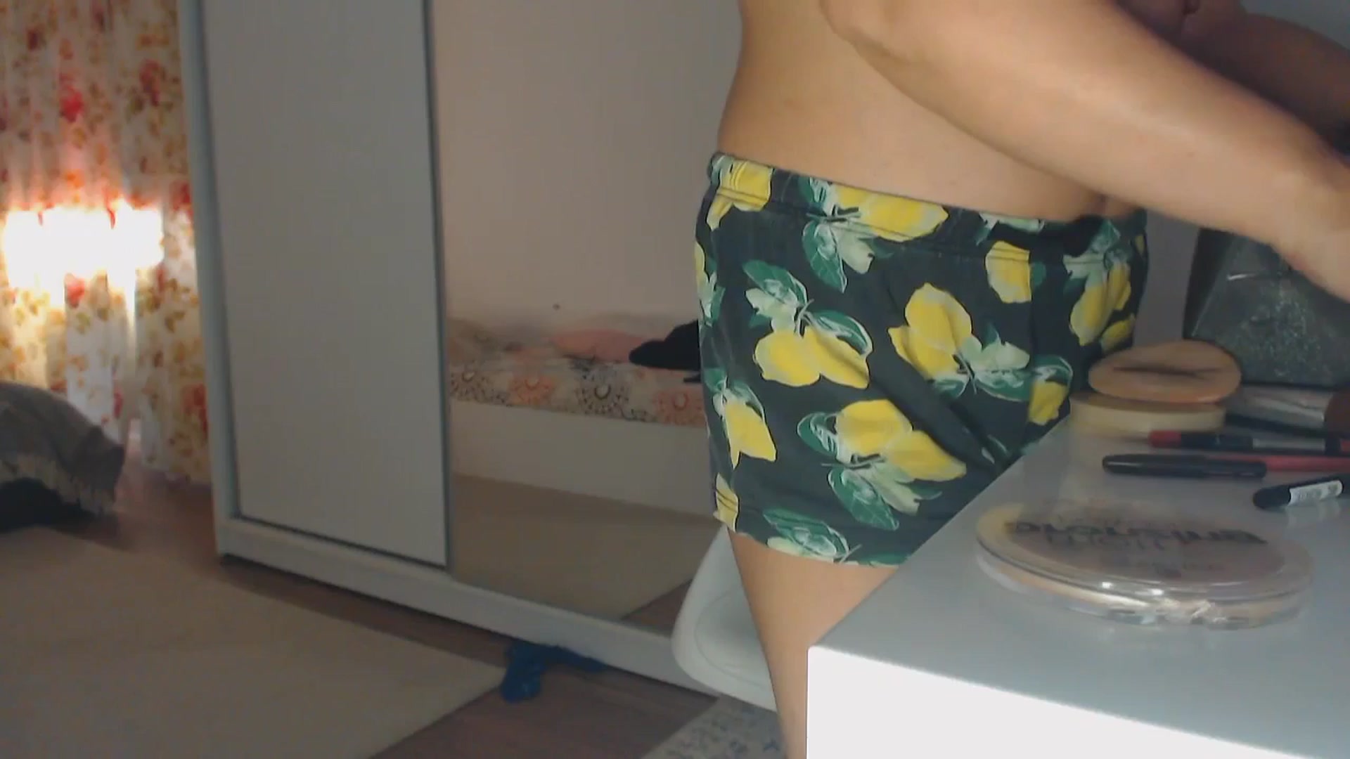 Gallery image thumbnail from Merlyn4u's myfreecams stream on, 06/11/2025, 14:32 image 3 of 20