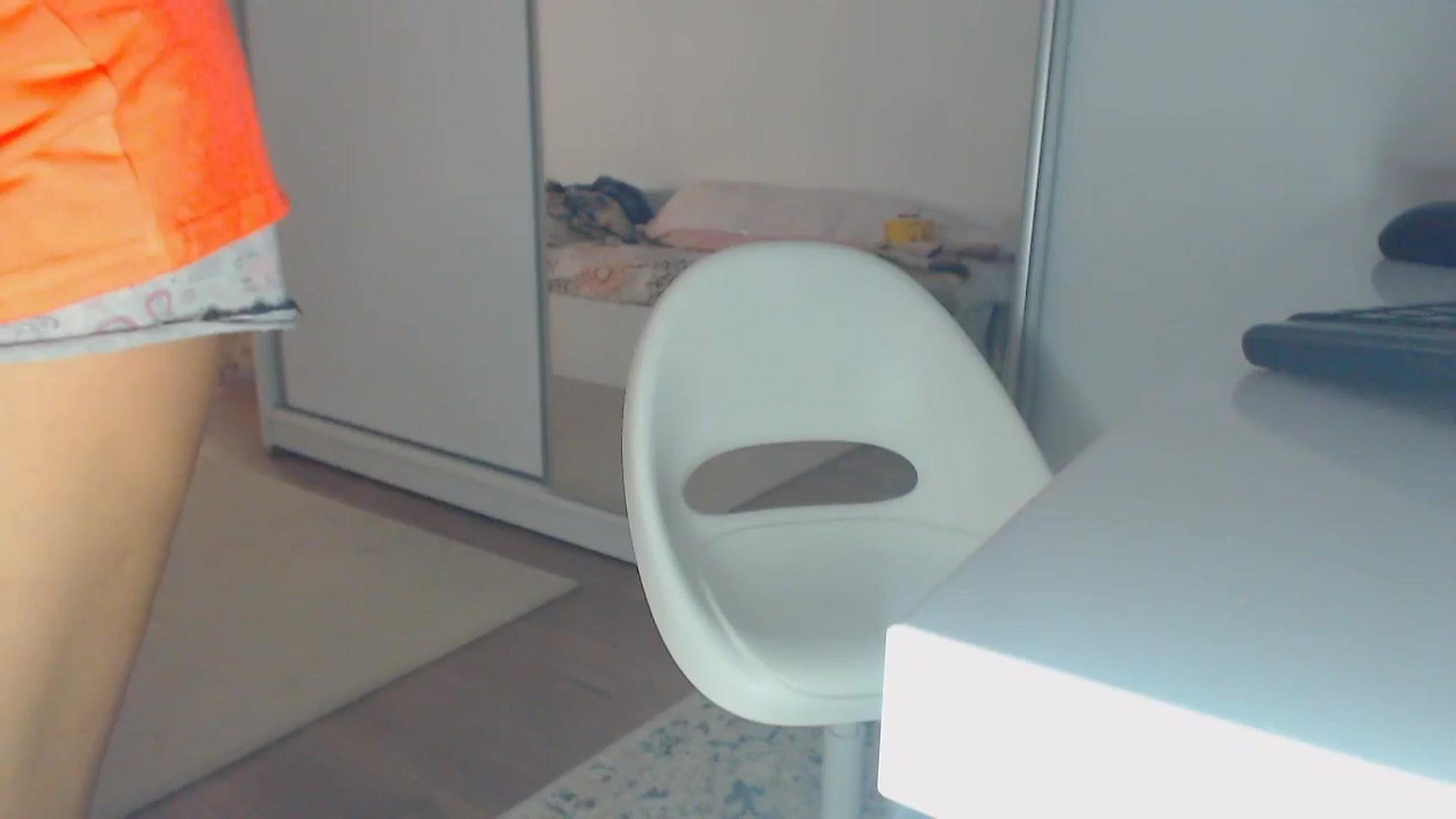 Gallery image thumbnail from Merlyn4u's myfreecams stream on, 06/19/2025, 14:26 image 2 of 20