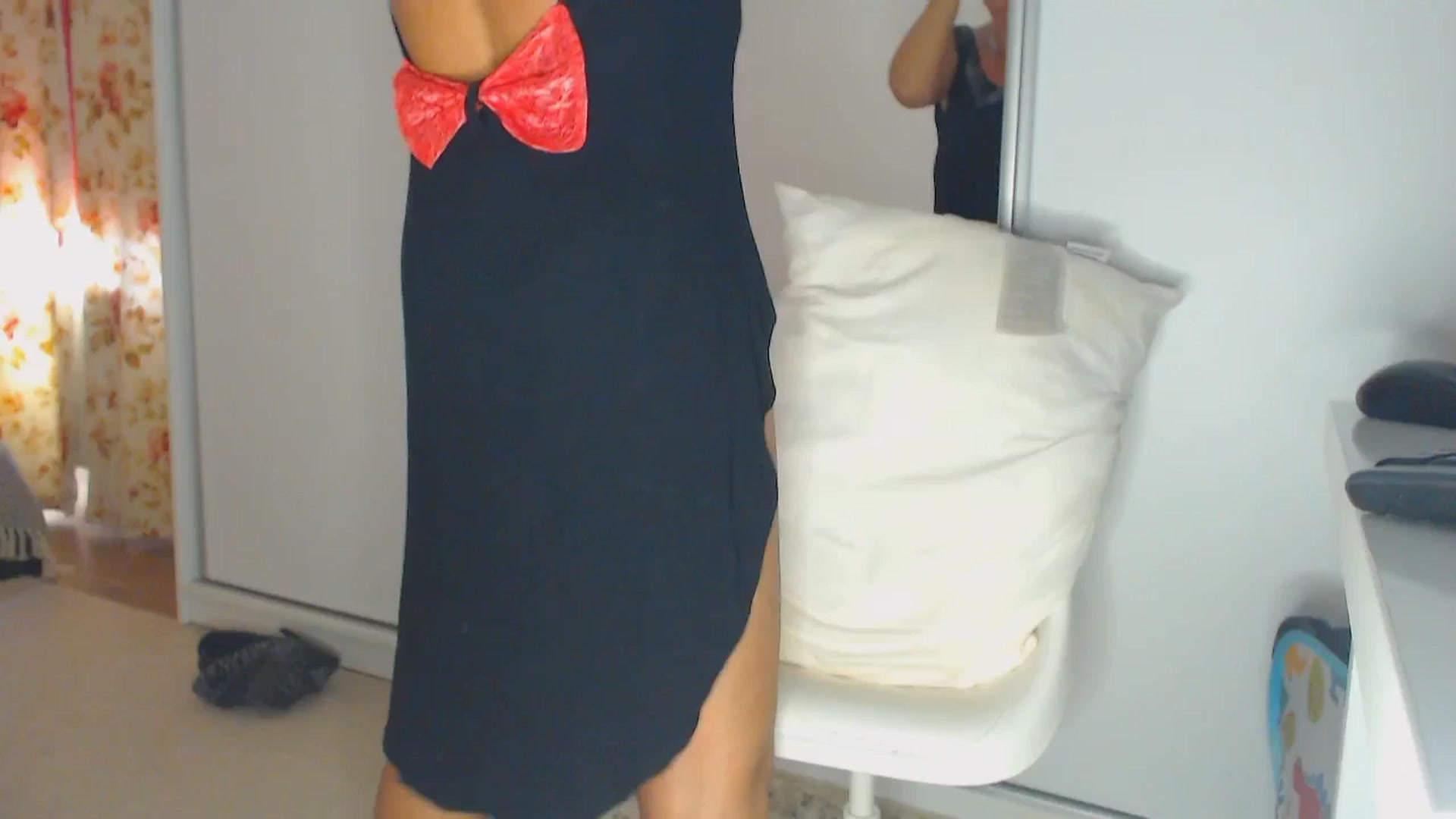 Gallery image thumbnail from Merlyn4u's myfreecams stream on, 07/03/2025, 12:15 image 14 of 20