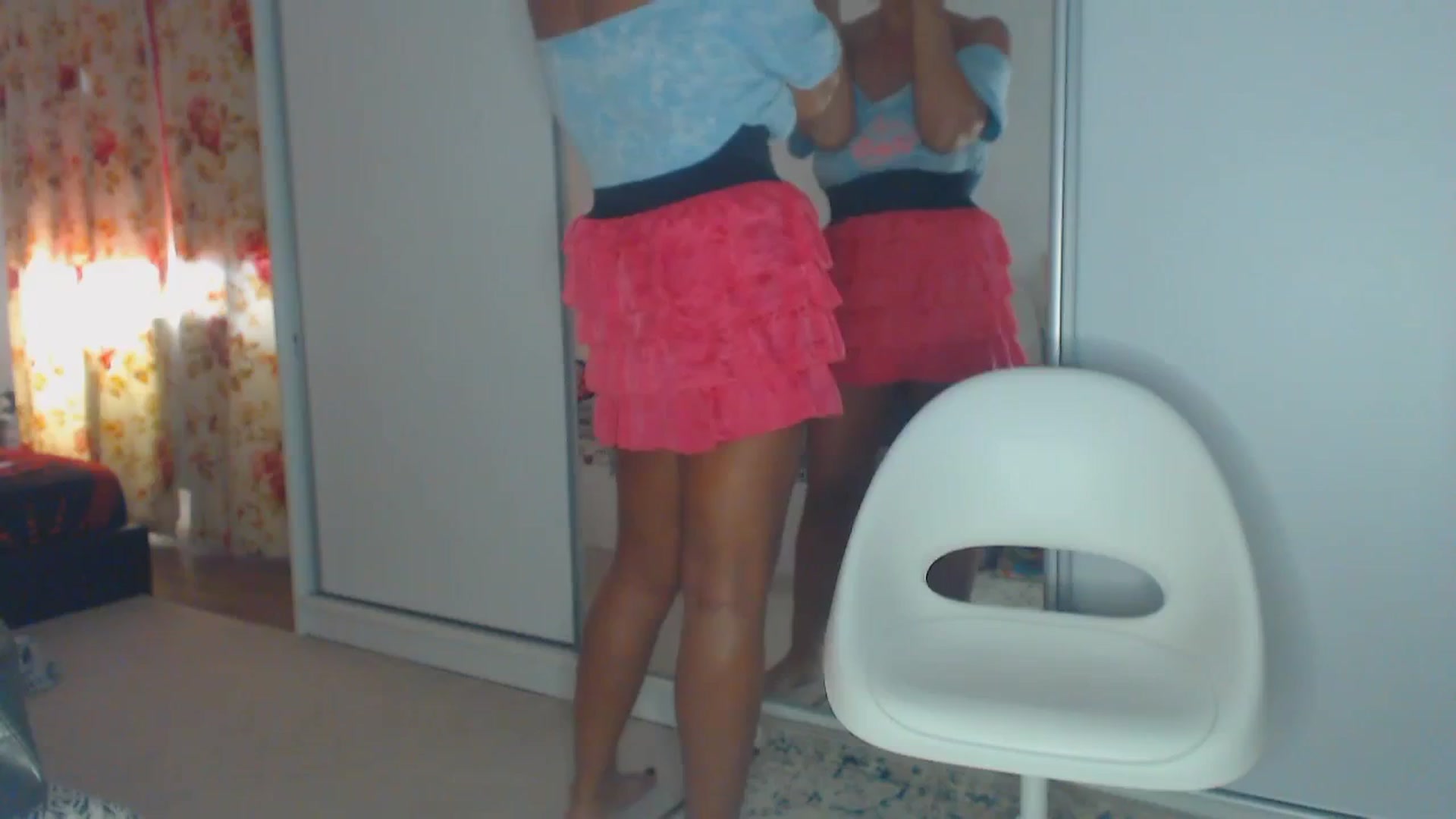 Gallery image thumbnail from Merlyn4u's myfreecams stream on, 08/21/2025, 13:39 image 6 of 20