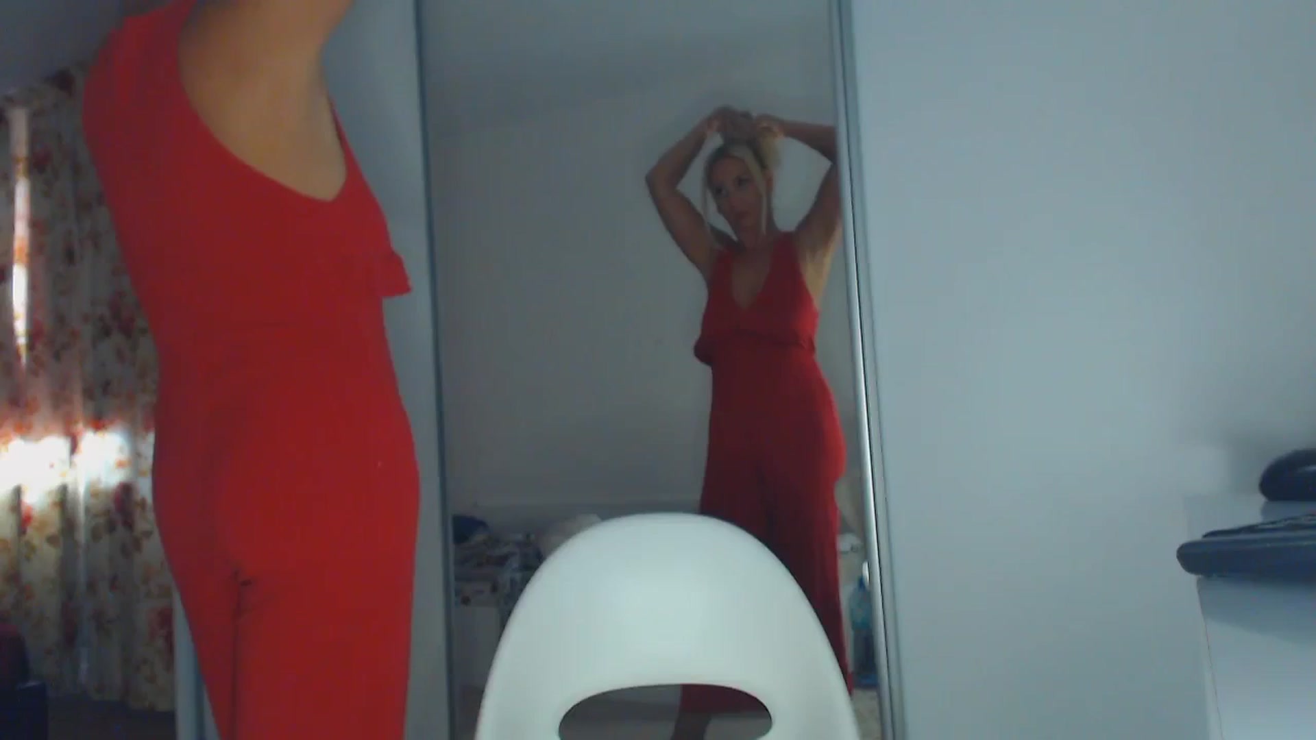 Gallery image thumbnail from Merlyn4u's myfreecams stream on, 08/23/2025, 14:35 image 4 of 20