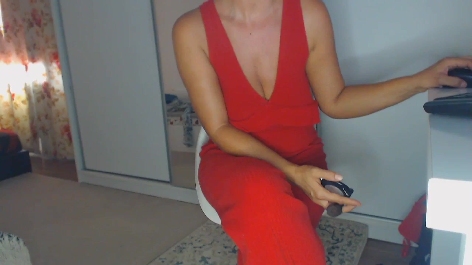 Gallery image thumbnail from Merlyn4u's myfreecams stream on, 08/23/2025, 14:35 image 1 of 20